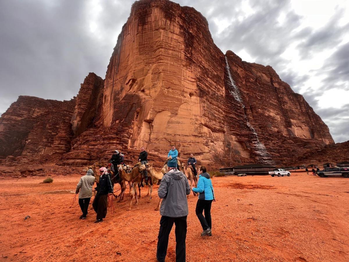 Wadi Rum Quiet Village Camp Esterno foto