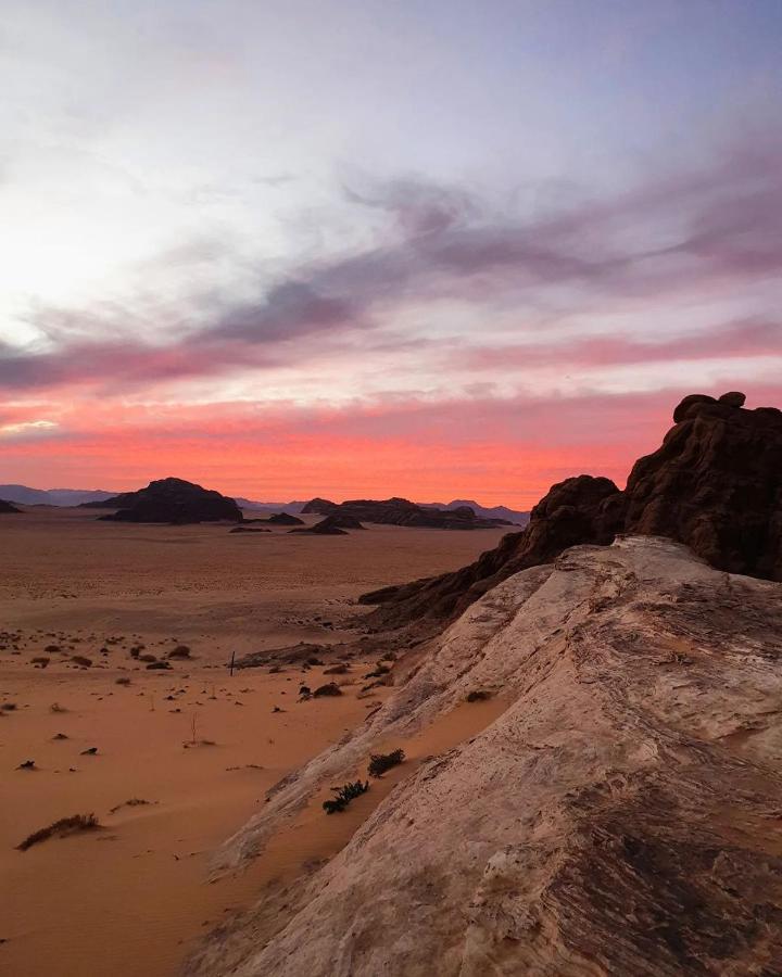 Wadi Rum Quiet Village Camp Esterno foto